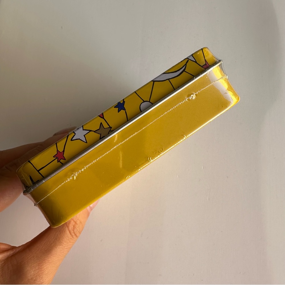 *SOLD* NIB L’OCCITANE en Provence Lip Balm Quartet Lip Set with Tin Gift Box - Picture 4 of 4